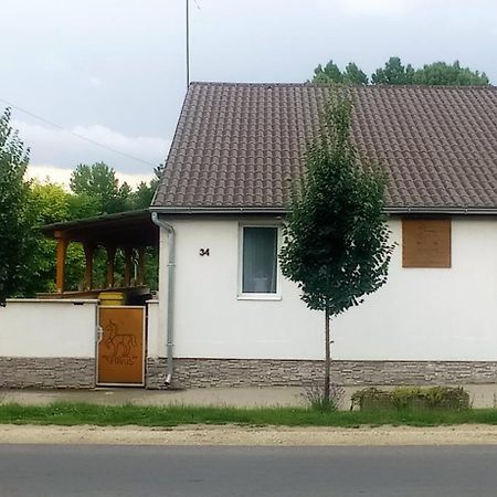 Servus Vendeghaz Lengyeltoti Exterior photo
